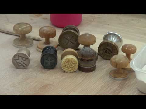 Видео: Випікання просфор.