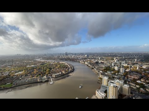 Видео: СМОТРИМ КВАРТИРЫ С ВИДОМ НА ОЧЕНЬ ВЫСОКИХ ЭТАЖАХ Лондон Canary Wharf   dji om4 and iphone 12 pro max