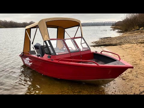 Видео: Girgis 390. Обзор лодки. Испытания на воде и отзыв клиента.