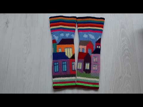 Видео: Вязание крючком. Техника интарсия. Гетры для Дашеньки. Подробный МК.