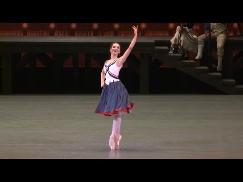 Видео: Evgenia Obraztsova. The Flames of Paris (fragments) / Евгения Образцова. Пламя Парижа (фрагменты)