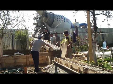 Видео: Как поменять фундамент по домом и возвести фундамент пристройки.