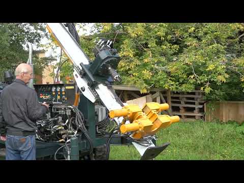 Видео: Буровая с компрессором и буровым насосом.