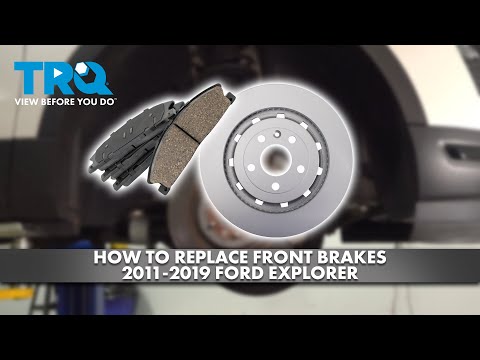 Видео: Как заменить передние тормоза Ford Explorer 2011-2019