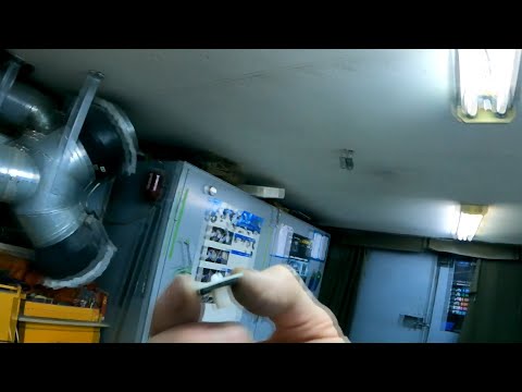 Видео: Как восстановить сломанные пластиковые клипсы крепления для различных автомобилей