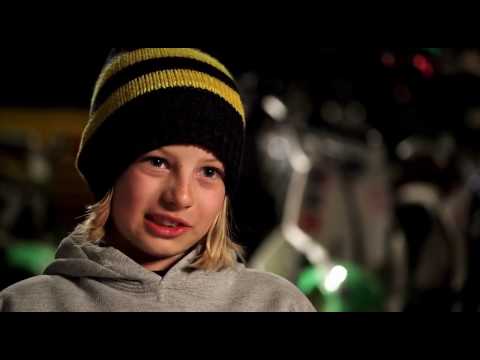 Видео: Почему мы гоняем на мотоциклах?