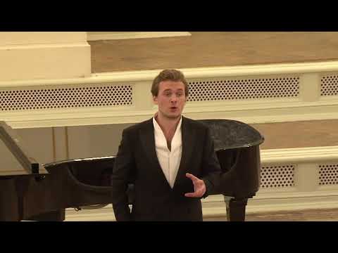 Видео: Севастьян Мартынюк - Богоматерь в городе Г.В.Свиридов