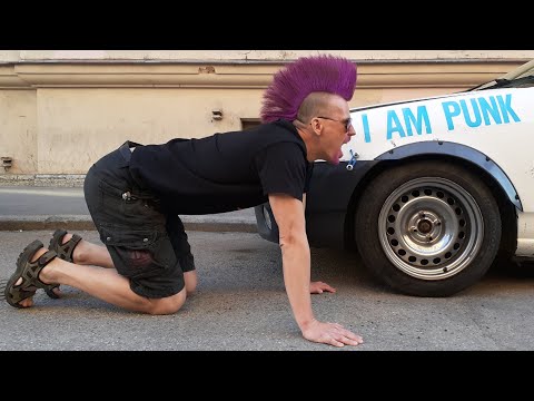 Видео: Дворы Довлатова, расселенная коммуналка в Толстовском доме. Экскурсия по Петербургу.