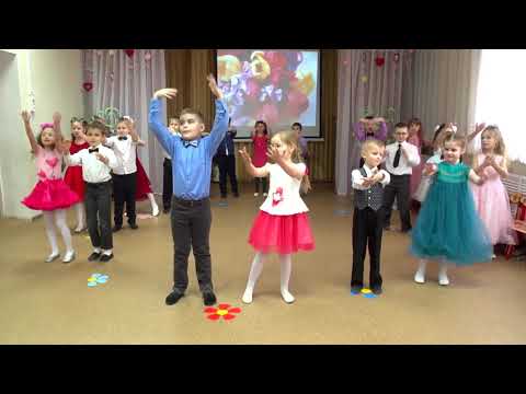 Видео: "Моя мама"  / вход на праздник/ Евтодьевой Аллы