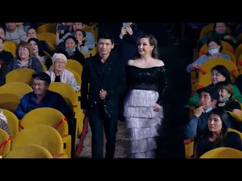Видео: Қуаныш & Қарлығаш - Жаным деші / Алдараспан концерт