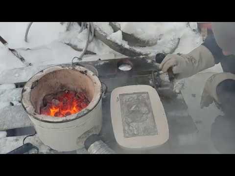 Видео: Литьё алюминия - первый бли... радиатор комом.