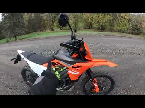 Видео: 25' KTM 390 Enduro R / 5 лайков и 5 дизлайков / Смотрите до конца, чтобы узнать, что мне больше в...