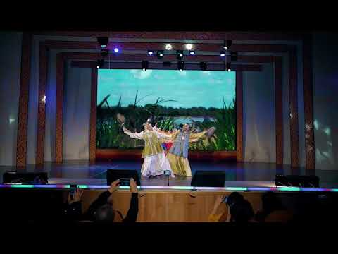 Видео: Якутский танец "Дэйбиирдээх үнкүү"ансамбль Леди  плюс, г.Якутск