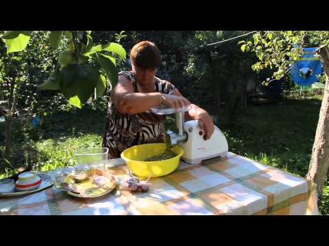 Видео: Необычная аджика. Аджика из крыжовника.