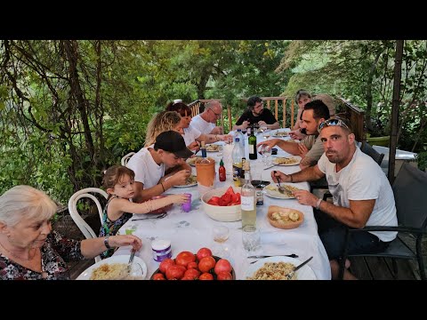 Видео: Семейный УЖИН :ТАПЕНАДА из зеленых и чёрных оливков.ПЛОВ рассыпчатый и полезная  красивая СОЛЬ