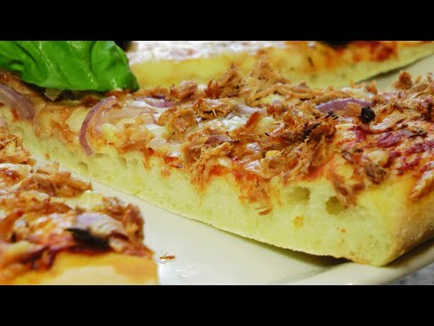Видео: ПИЦЦА С ТУНЦОМ И ЛУКОМ И "МАРГАРИТА"