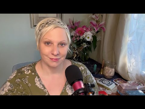 Видео: Дева: Просто задай вопрос, Дева. Таро на октябрь 2025 года