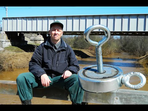 Видео: Тайны реки Ласьва: Поиски с Помощью Поискового Магнита.