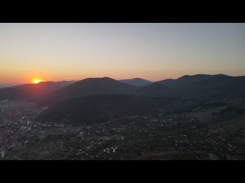 Видео: Rebel trails 2022, 21 km, планински полумаратон Хайдушки пътеки 21 км