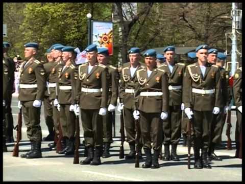 Видео: Рязань. Парад Победы пл. Ленина 9 мая 2015