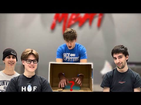 Видео: КАЖЕТСЯ НАЩУПАЛ: МaxG, Akrus, ArtemShe