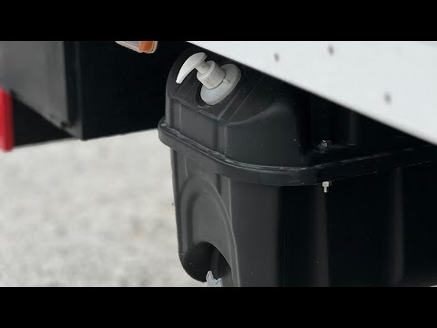 Видео: Установил на газель Некст инструментальный ящик и рукомойник