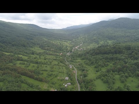 Видео: Розташоване на кордоні село Лубня досі залишається без інтернету