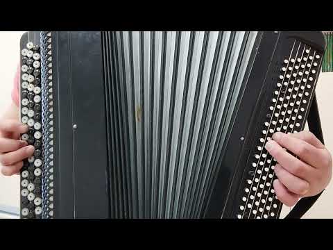 Видео: Костры горят далёкие Разбор песни на баяне