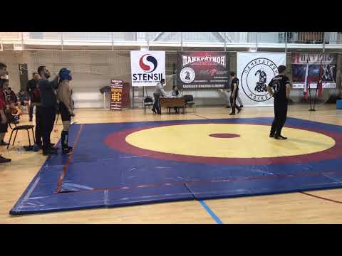 Видео: Соперник заснул от треугольника