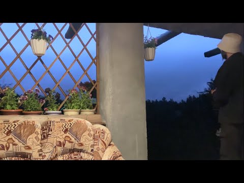 Видео: Смотрю на молнии и разговариваю
