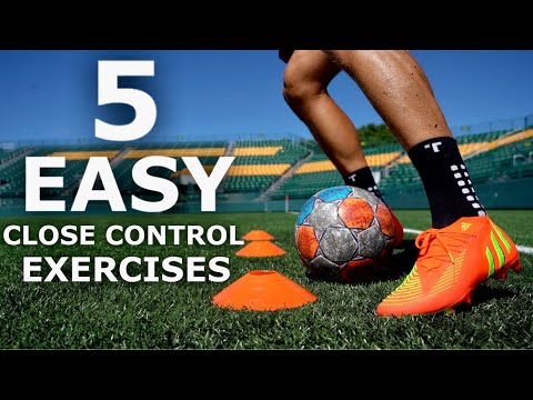 Видео: 5 простых навыков близкого контроля | Индивидуальные упражнения на владение мячом