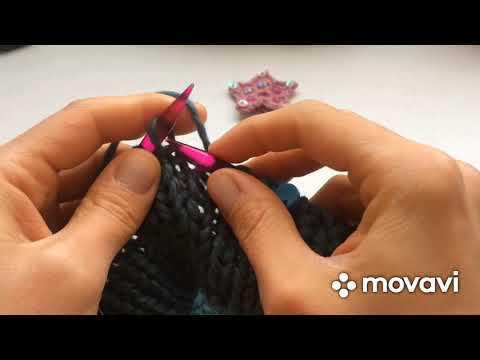 Видео: Простой шарф снуд спицами/ A very simple scarf