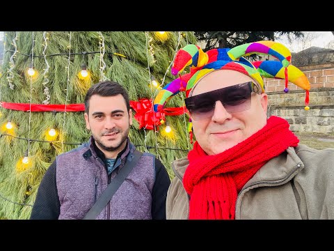Видео: Тбилиси. Прогулка про ночному городу. Что происходит в центре? Внимание, готовимся к празднику!