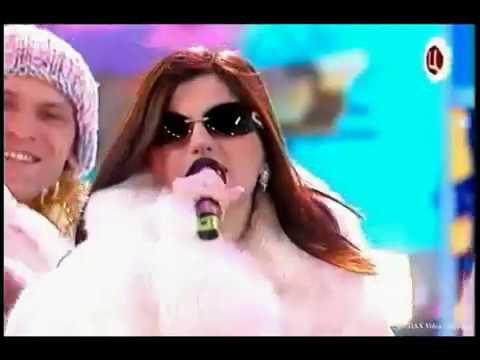 Видео: Диана Гурцкая - Нежная (Новый год на Красной площади 2006-2007)