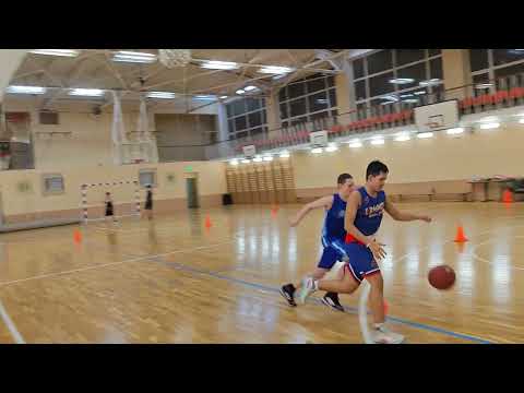 Видео: ЛУЧШЕЕ УПРАЖНЕНИЕ 1Х1 В БАСКЕТБОЛЕ! ПОПРОБУЙ ДОГНАТЬ СОПЕРНИКА!