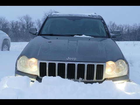 Видео: ПОДГОТОВЛЕННЫЙ против стока NISSAN PATROL vs Jeep Grand Cherokee WK 5.7HEMI OFF ROAD 4X4