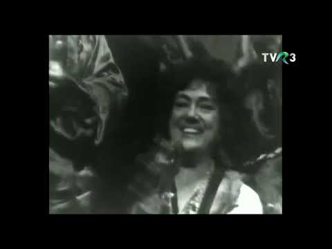 Видео: Алла Баянова поет в «Живой труп» Л. Н. Толстой