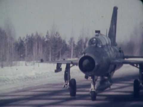 Видео: Миг-21, полёты в Вещево