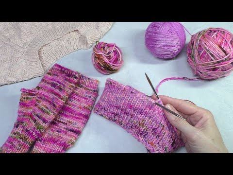 Видео: Пора утепляться! На спицах джемпер, митенки и шапка.
