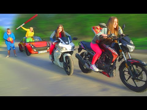 Видео: Дианине авантуре на путу до школе! | Кошаркаш је раскинуо са Дианом ?!