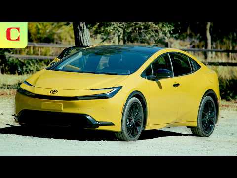 Видео: Toyota Prius Plug-In Nightshade: спортивный гибрид с тёмными линиями