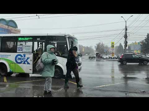 Видео: Маленькая прогулка по бульвару Победы г. Омск // Пришла настоящая осень#вгостяхунатальи