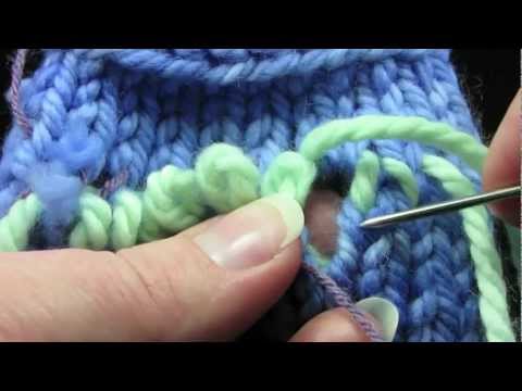 Видео: [KnitFreedom] — Как штопать носки и заштопать дырки в вязаных изделиях