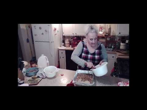 Видео: Пекановый коблер и гуляш