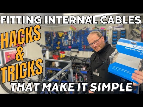 Видео: Как заменить тросы переключения передач с внутренней прокладкой на шоссейном велосипеде — Техниче...