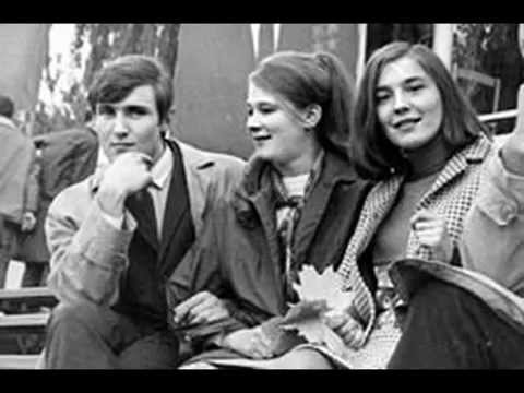 Видео: Володимир Івасюк - Літо пізніх жоржин