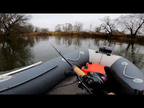 Видео: Клюет только на эту приманку! Ловля Щуки осенью!