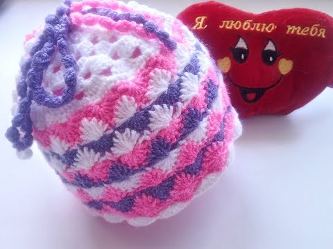 Видео: Летняя  шапочка крючком .Можно вязать из остатков пряжи.