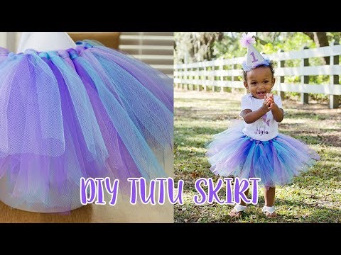 Видео: КАК СДЕЛАТЬ ПРОСТУЮ ЮБКУ-ПАЧКУ | Simply Dovie