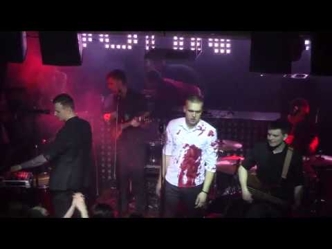 Видео: John Doe x Рома Англичанин  (ГРЯЗЬ) - Абассы колени киска (ненавижу людей) 2015 Рома из ЛСП
